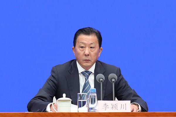 富安健洋本赛季至今为阿森纳出战19场比赛，贡献1粒进球和3次助攻。